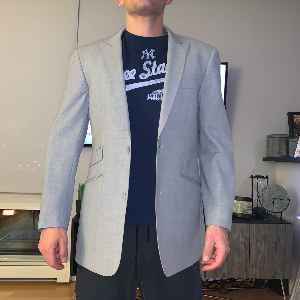 Bresciani light grey suit excellent condition